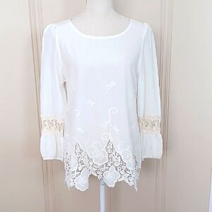 Elegant White Lace Trim Embroidered All Cotton Women's Top Size Small